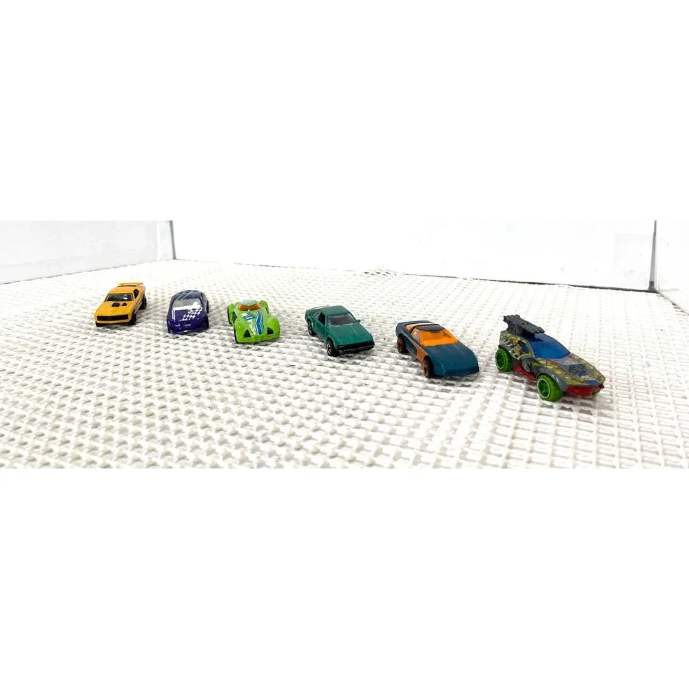 Mattel Diecast Toy Cars‎ Lot of 6 Collectible Vehicles Play or Display